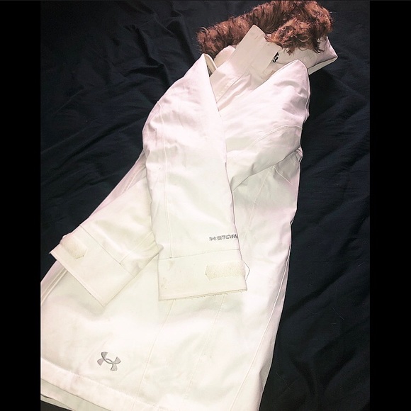 Women’s under armour parka - Picture 1 of 6